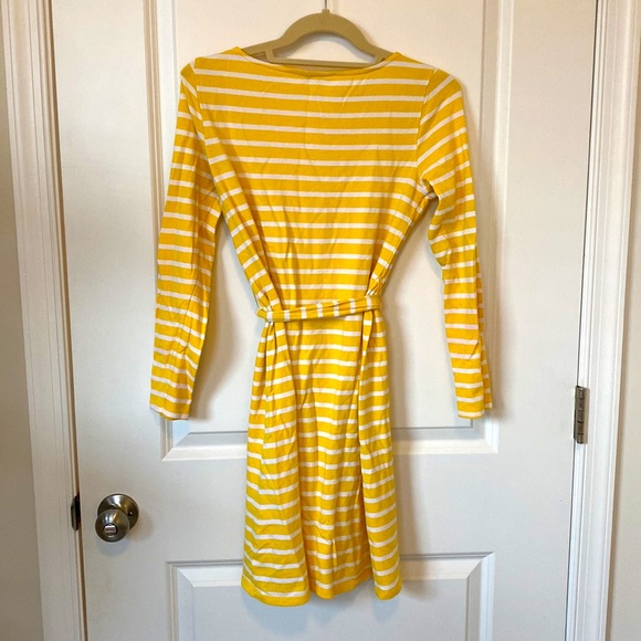 Three Quarter Length Sleeve Yellow White Striped Tie Waist Dress, Size XS - Picture 5 of 5